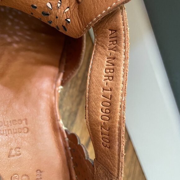 Spring Step Airy Wedge T-Strap Shoes, Medium Brown Leather, EU Size 37 (US 6.5) - Picture 8 of 12